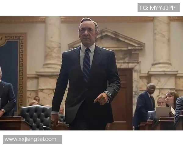 足球场上的卧底与背叛 球星间的权力博弈与生死较量